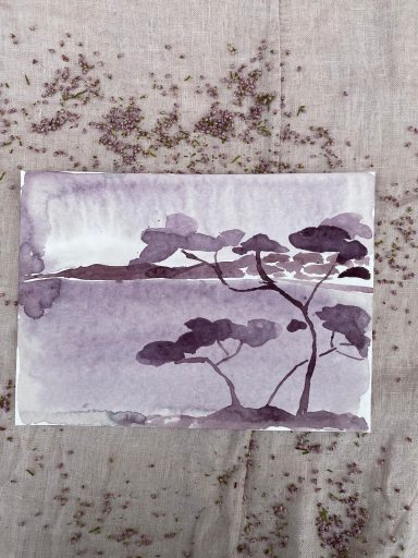 Paysage aquarelle des iles de Porquerolles, avec des arbres au bord de la mer.