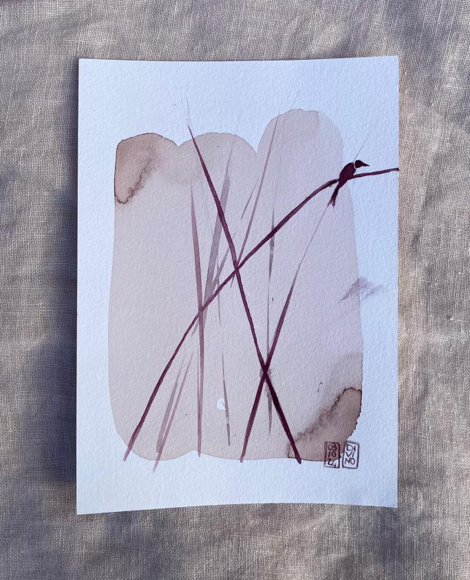 Aquarelle abstraite avec des traits rouges sur fond beige